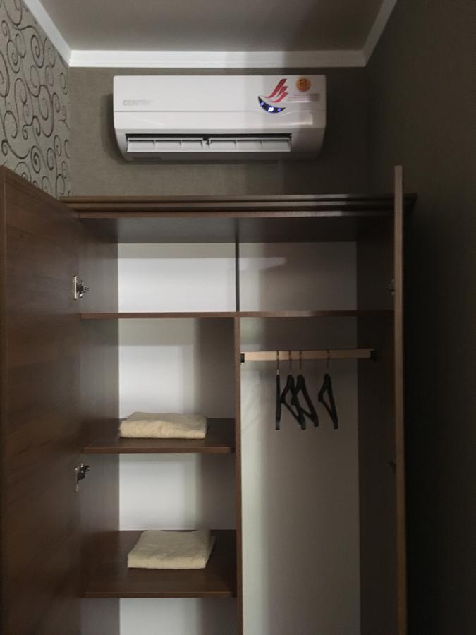 Sofell Hotell Pizunda Exteriör bild